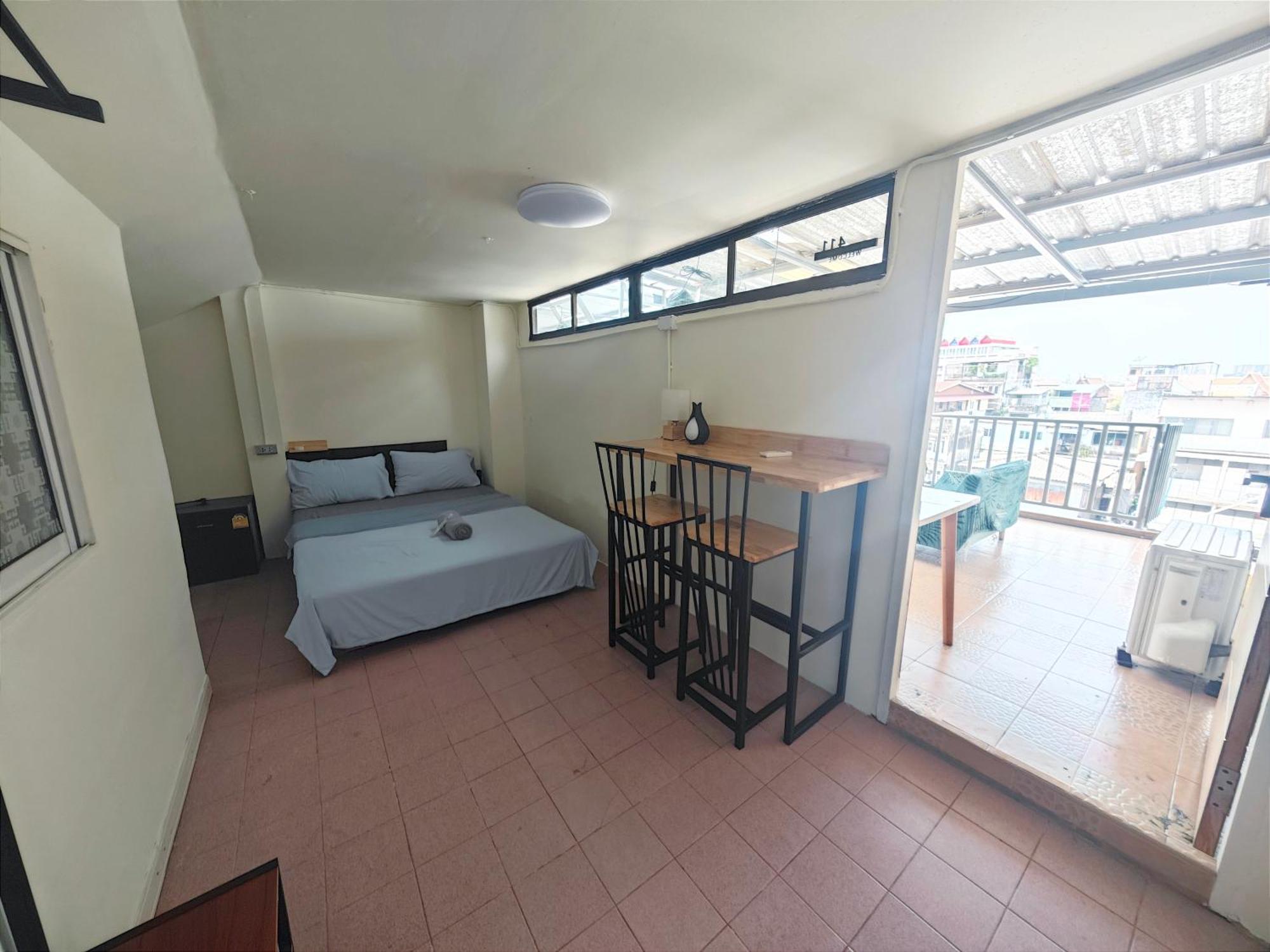Panda Lodge Home Stay Bangkok Extérieur photo